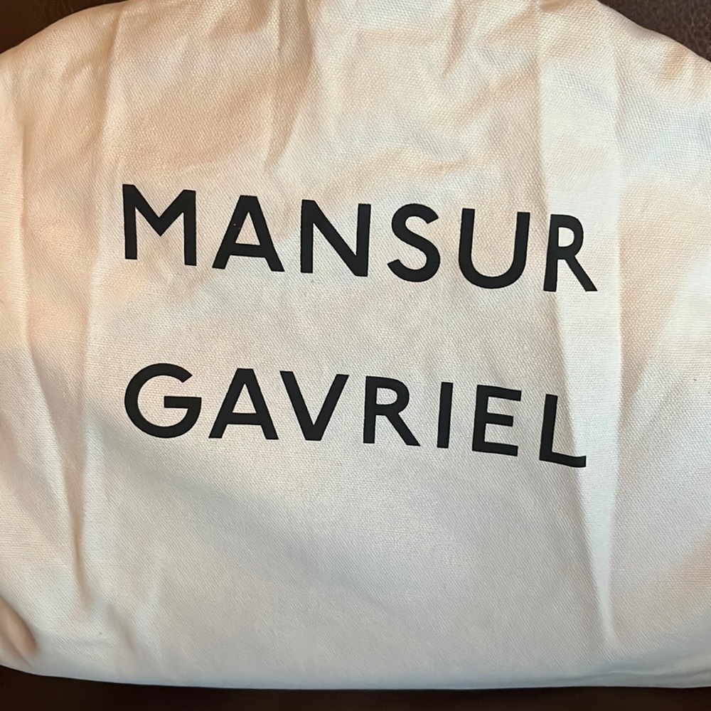 COPY - Mansur Gavriel Cloud clutch
